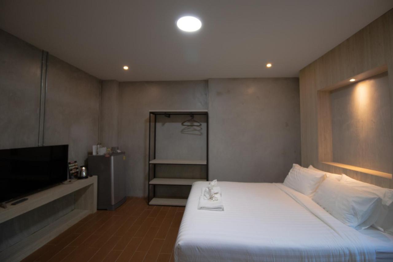 Rabbit Hotel Phimai Exteriér fotografie